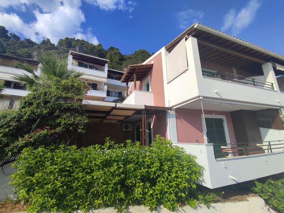 Glyfada Beach House Bagian luar foto