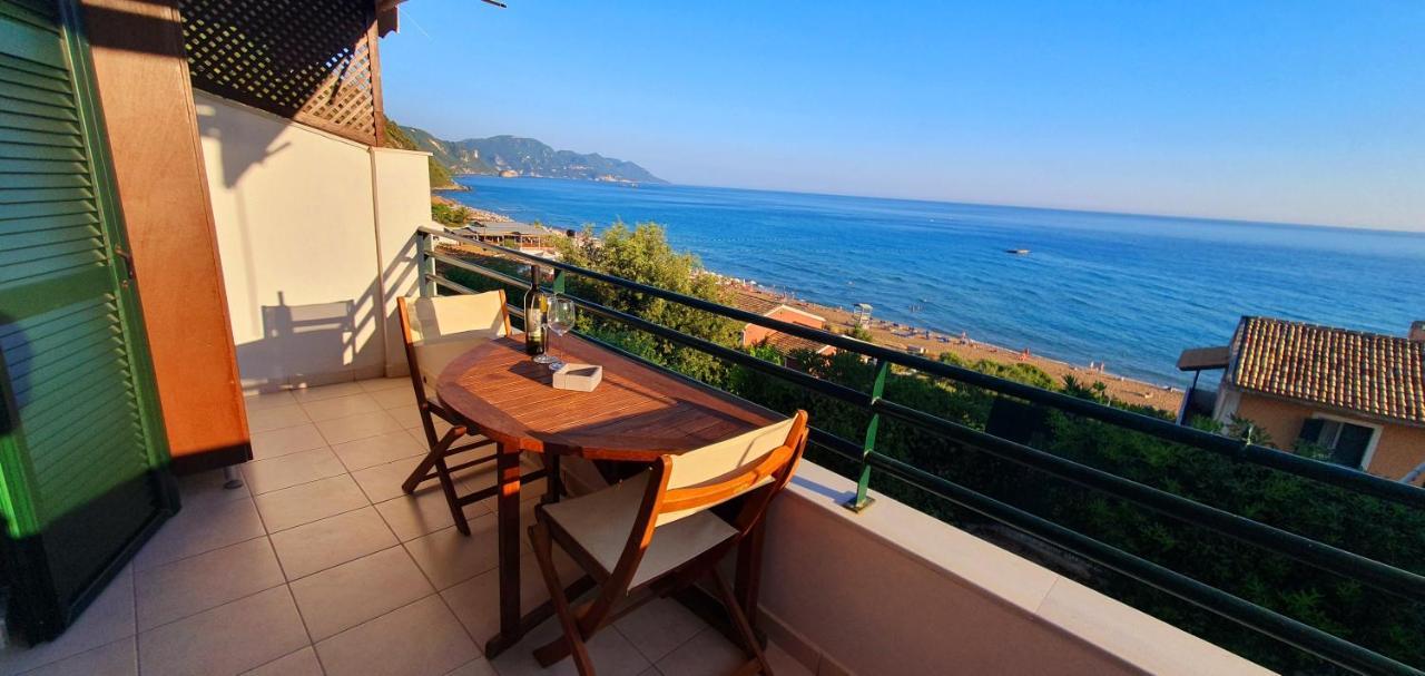 Glyfada Beach House Bagian luar foto